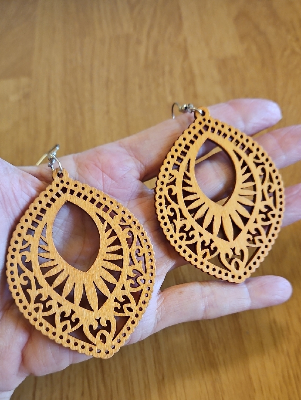 Wooden Laser-Cut Teardrop Earrings - Light Brown Pierced Boho Festival - Picture 2 of 5